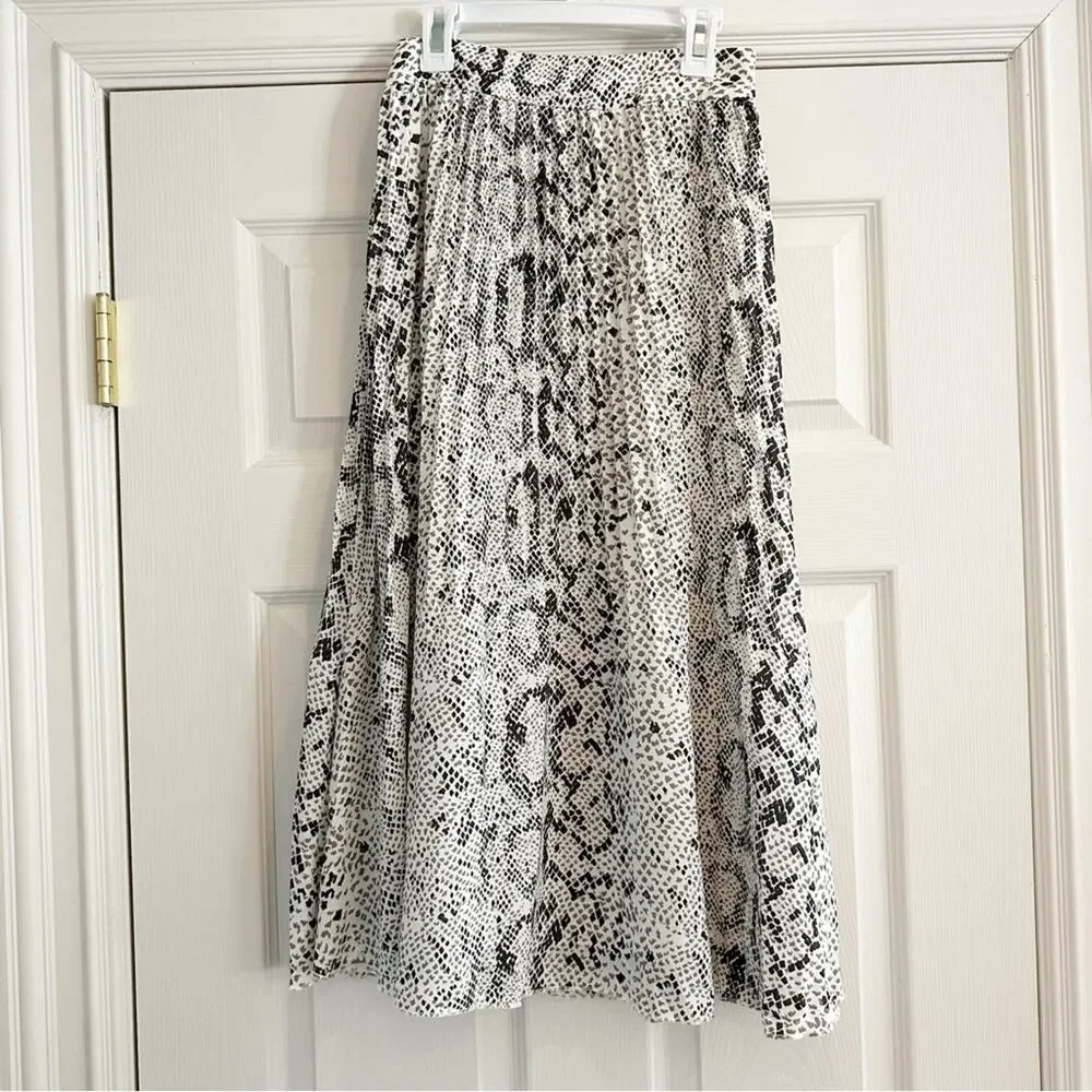 J Crew Pleated Midi Skirt AL202 Black Cream Snakeskin Python Animal Print Size 0